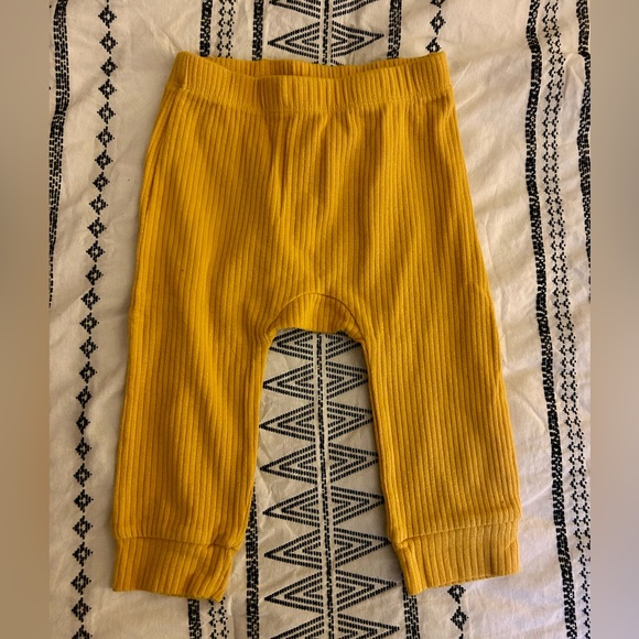 Cat & Jack 6-9 month jogger bundle - Picture 3 of 4